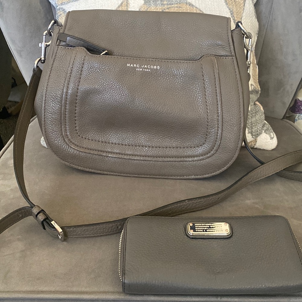 Marc Jacobs Empire City Leather Crossbody Bag & Wallet